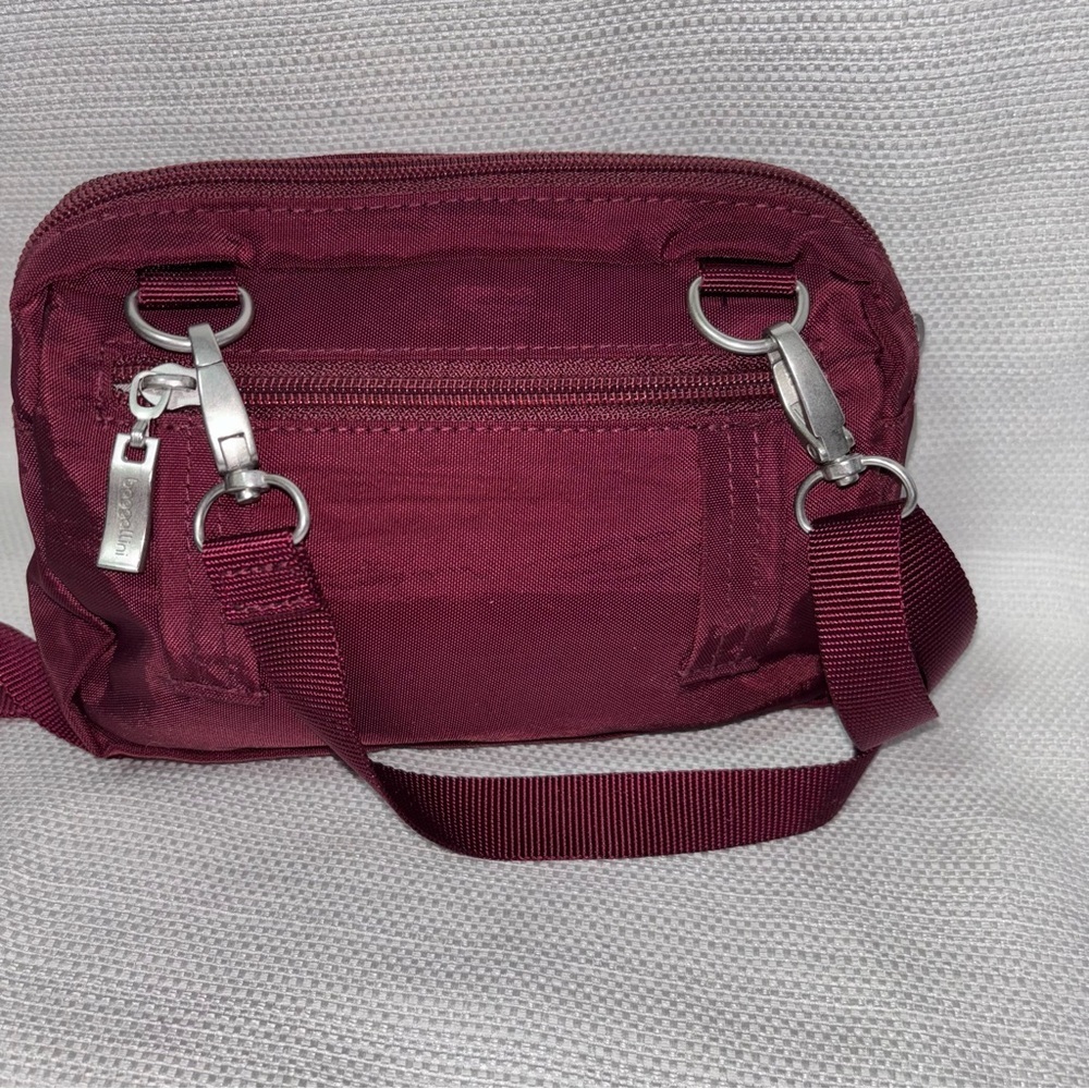 Baggallini Trifecta Wallet RFID Crossbody Bag - Picture 6 of 15